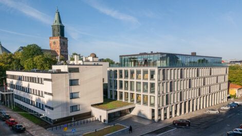 Office buildings in front of Turku Cathedral.